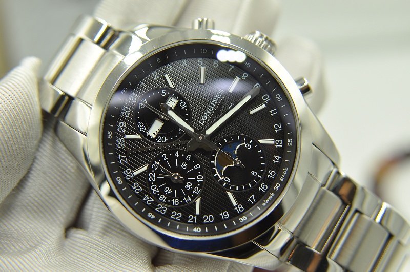 dong ho longines conquest classic moonphase chronograph stainless 5
