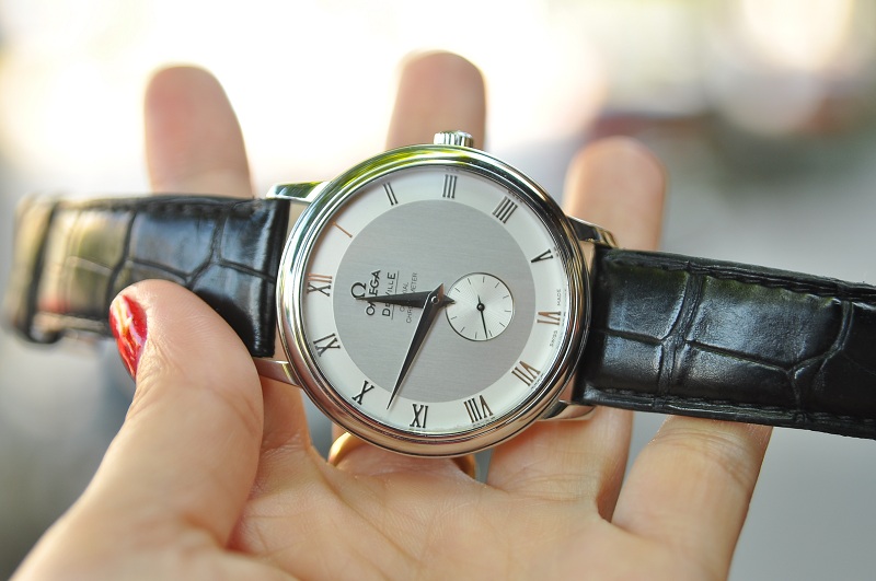 dong ho omega de ville prestige co axial stainless steel automatic 39mm mat trang 6