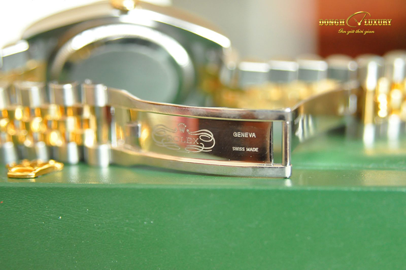 Đồng hồ Rolex 116233 mặt vi tính gắn kim cương to demi vàng 18k