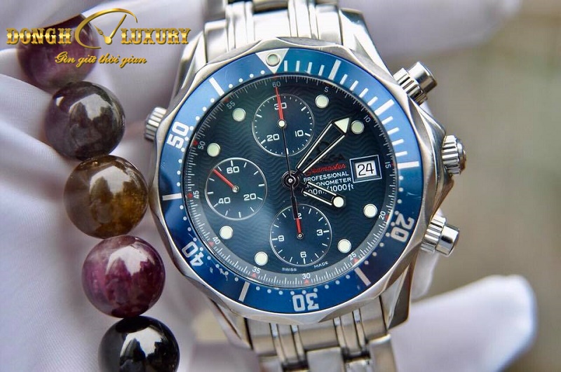  Thiết kế vẻ ngoài của đồng hồ omega chính hãng tỉ mỉ và sang trọng