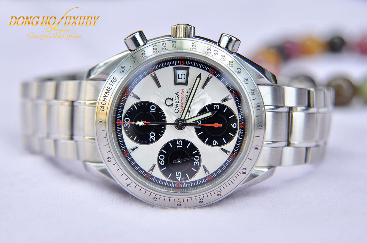 dong ho omega speedmaster date chronograph automatic 40mm 3211 31 00 day ngua to 1