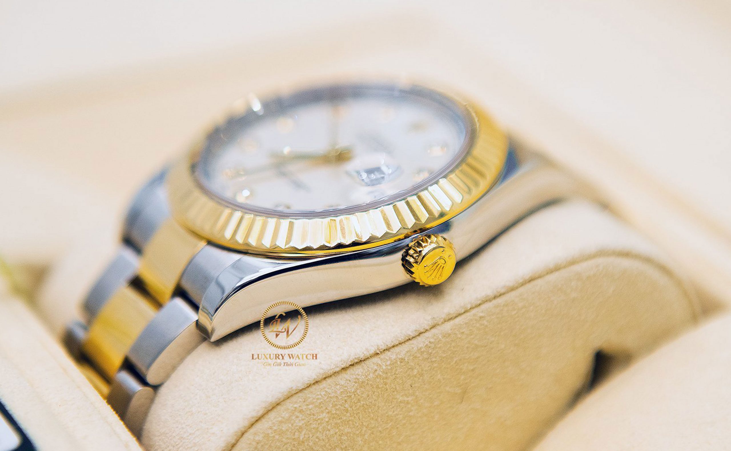 Rolex 126333 size 41 demi vang 9 scaled